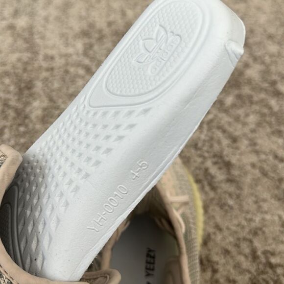Adidas Male Yeezy Boost 350 V2 Lundmark (Reflective) 5.5-6.5 - Picture 8 of 16